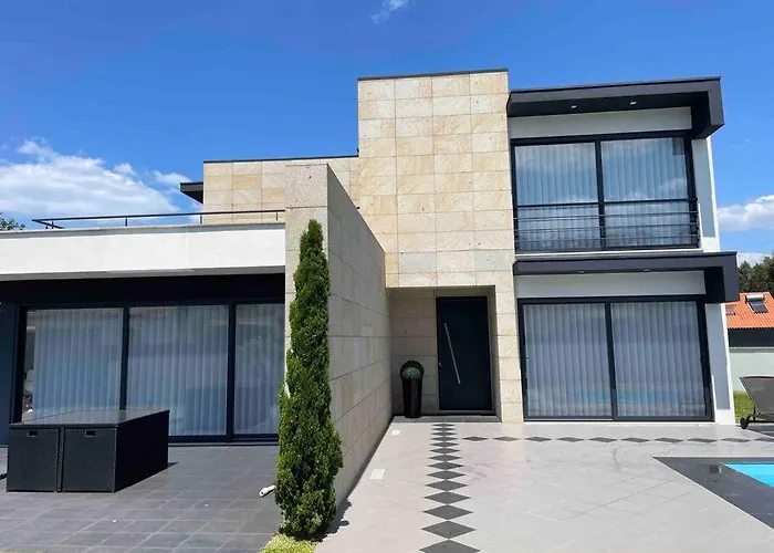 - âncora - 300 Mètres De L’océan