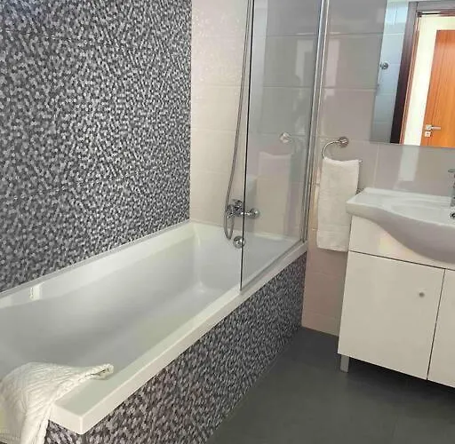 - âncora - 300 Mètres De L’océan *